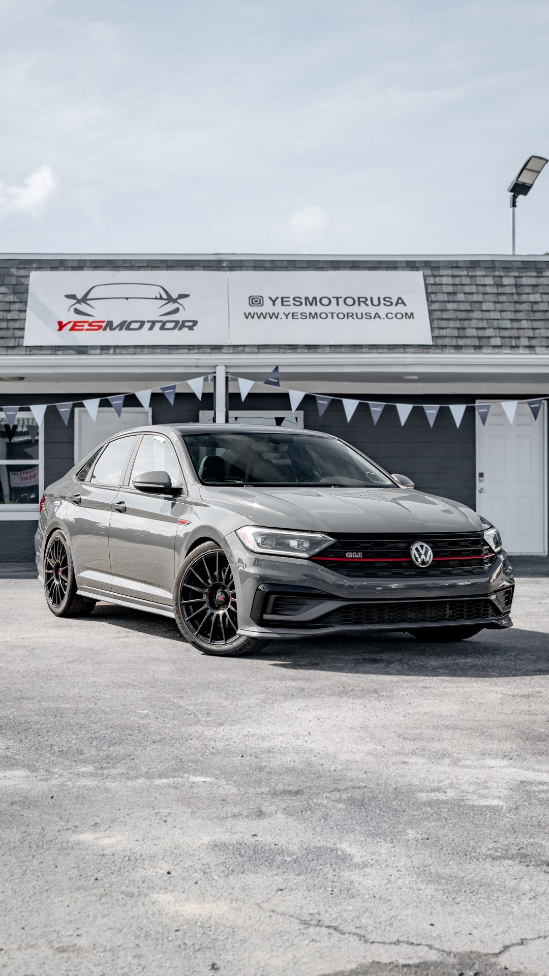 2019 VOLKSWAGEN JETTA GLI S SEDAN
