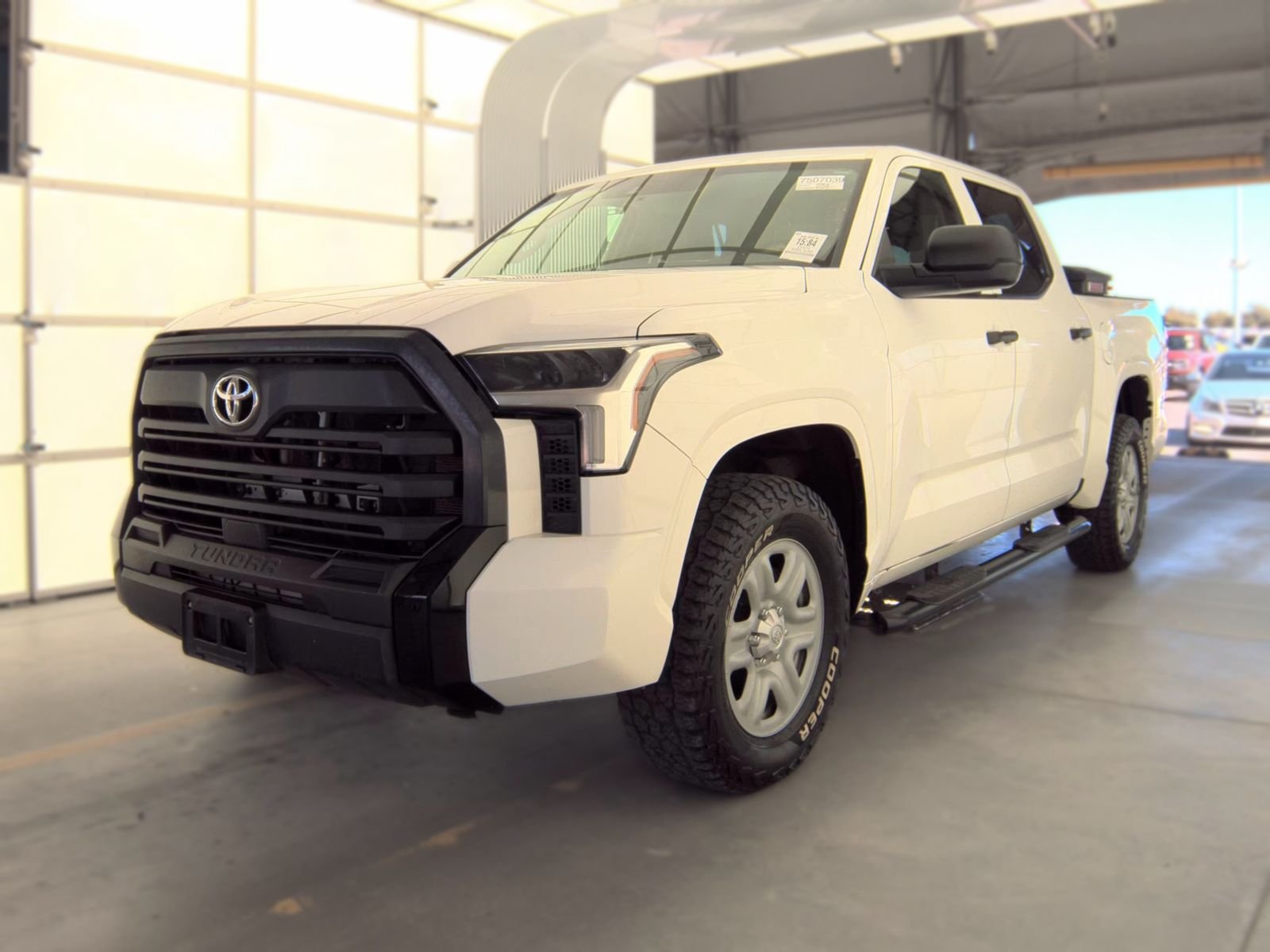 2024 TOYOTA TUNDRA SR